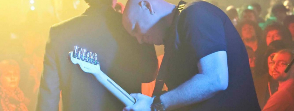 Hound Dog Jr. plays Elvis